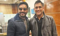 Ajay-Devgn-Ms-Dhoni-Viral-Photo-1.jpg